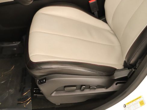 Used 2013 GMC Terrain SLT image 22