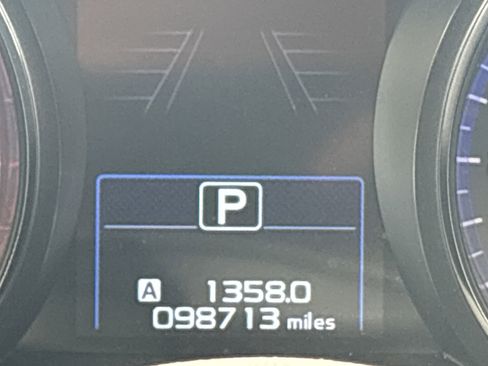 Used 2017 Subaru Outback 2.5i Limited image 21