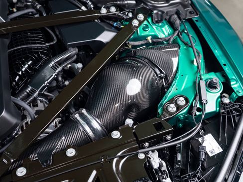 Used 2025 BMW M4 Coupe w/ Executive Package image 17