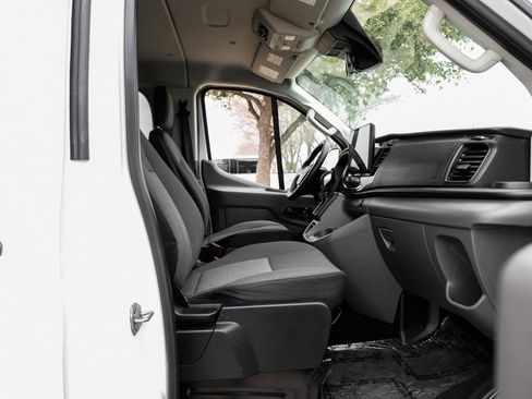 Used 2023 Ford Transit 350 XLT image 35