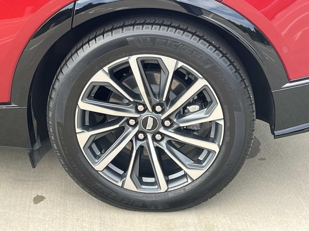 Certified 2024 Cadillac Lyriq Sport AWD/4WD image 11