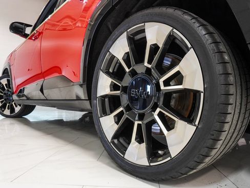 Used 2024 BMW XM AWD/4WD image 42