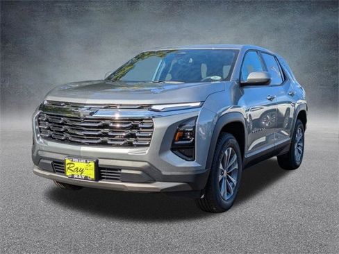 New 2026 Chevrolet Equinox LT w/ LPO, Floor Liner Package image 8