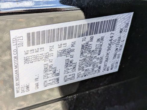 Used 2023 Nissan Rogue SV image 35