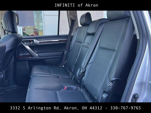 Used 2011 Lexus GX 460 image 37