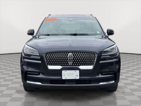 Used 2023 Lincoln Aviator Reserve w/ Elements Package Plus image 2