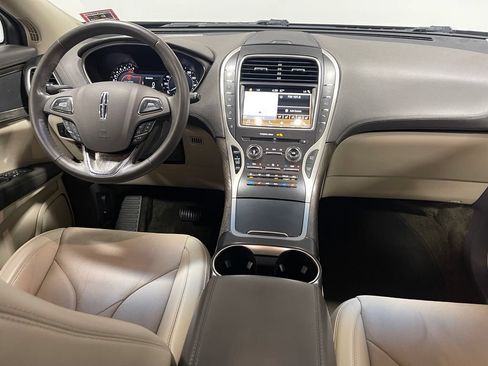 Used 2017 Lincoln MKX Reserve w/ Driver Assistance Package AWD/4WD image 29
