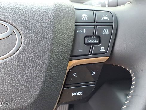Used 2025 Toyota Crown w/ Advanced Technology Package AWD/4WD image 14
