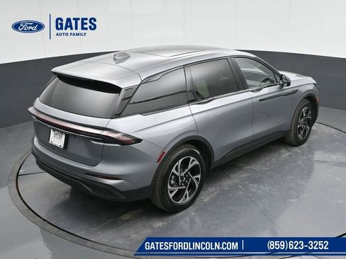 New 2025 Lincoln Nautilus Premier w/ Equipment Group 102A image 42