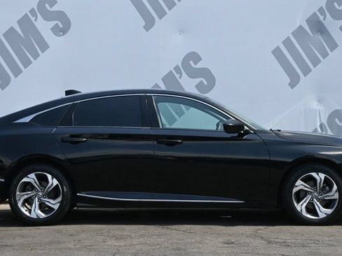 Used 2018 Honda Accord EX image 4