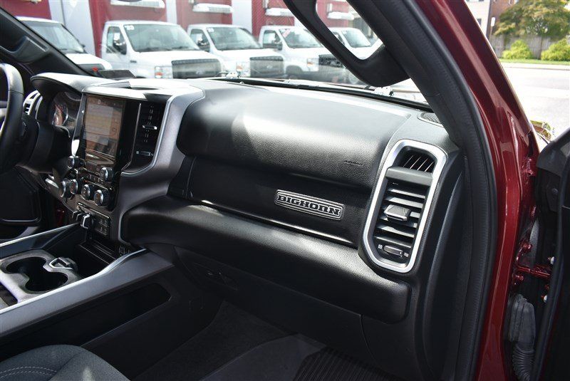 Used 2022 RAM 1500 Big Horn AWD/4WD image 36