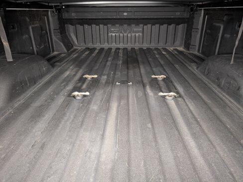 Used 2023 GMC Sierra 3500 SLT w/ SLT Preferred Package image 11