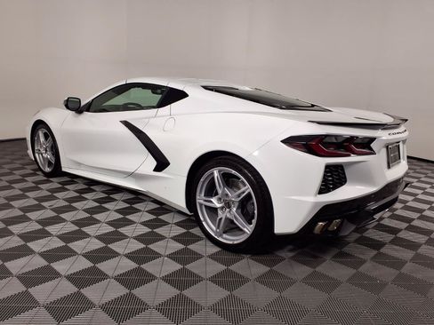 Used 2024 Chevrolet Corvette Stingray Coupe w/ 1LT RWD image 6