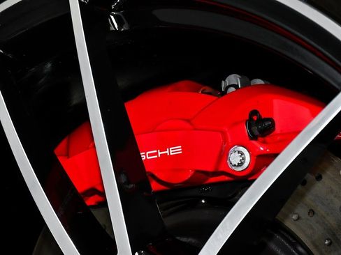 Used 2024 Porsche 911 Turbo image 91