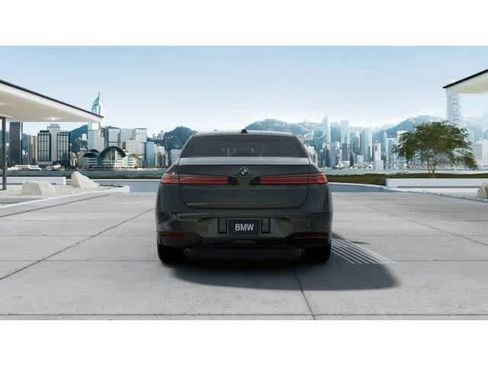 New 2027 BMW 740i xDrive AWD/4WD image 5
