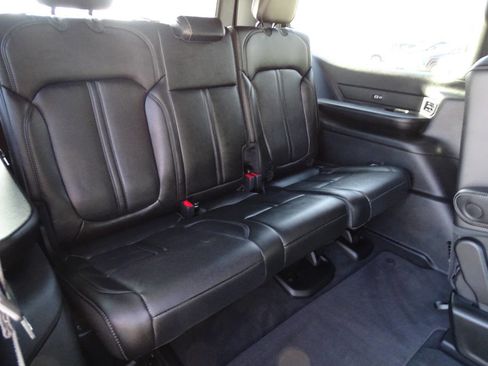 Used 2025 Jeep Wagoneer Series II image 49