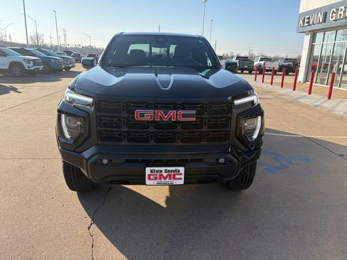 New 2026 GMC Canyon Elevation w/ Convenience Package image 2