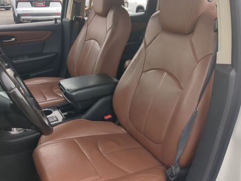 Used 2015 Chevrolet Traverse LT FWD image 15