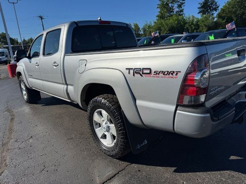 Used 2015 Toyota Tacoma 4x4 Double Cab image 10