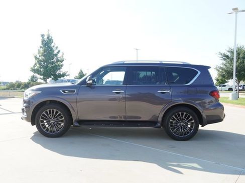 Used 2024 INFINITI QX80 Sensory AWD/4WD image 6