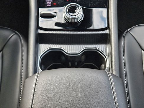 New 2026 Jeep Grand Cherokee Limited image 10