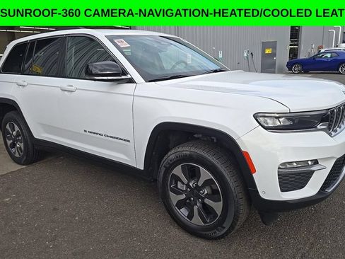Used 2022 Jeep Grand Cherokee Limited 4xe w/ Luxury Tech Group II AWD/4WD image 1