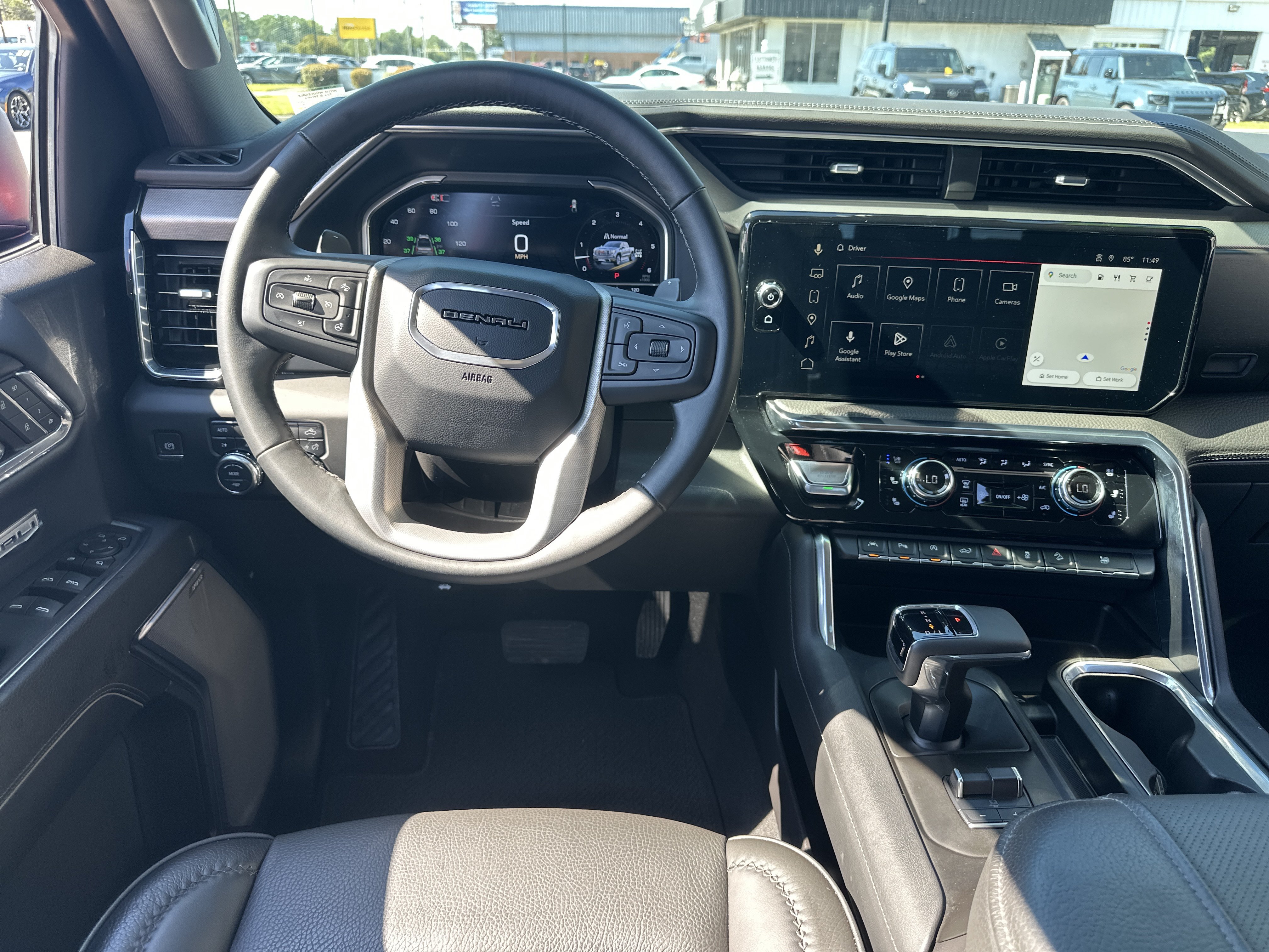 Used 2024 GMC Sierra 1500 Denali w/ Technology Package AWD/4WD image 15