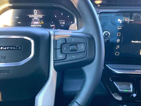 Used 2024 GMC Sierra 1500 Denali w/ Technology Package image 23