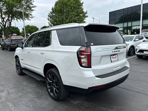 Used 2021 Chevrolet Tahoe LT w/ Luxury Package AWD/4WD image 8