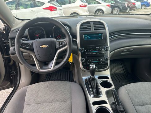 Used 2014 Chevrolet Malibu LS image 17