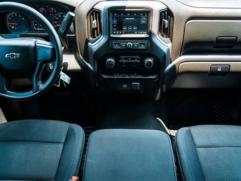 Used 2019 Chevrolet Silverado 1500 Custom Trail Boss w/ Custom Convenience Package AWD/4WD image 24
