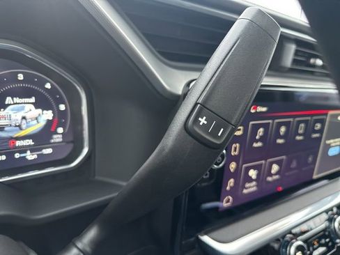 Used 2024 GMC Sierra 2500 Denali w/ Technology Package image 25