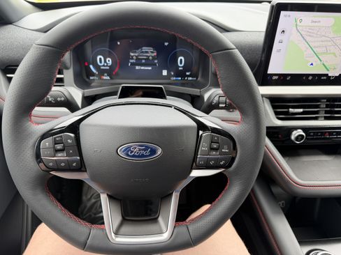 New 2026 Ford Explorer ST-Line AWD/4WD image 7