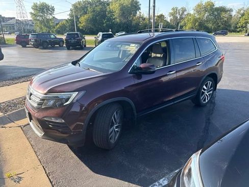 Used 2017 Honda Pilot Elite image 1