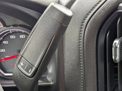 Used 2019 Chevrolet Silverado 1500 LT w/ All-Star Edition image 11