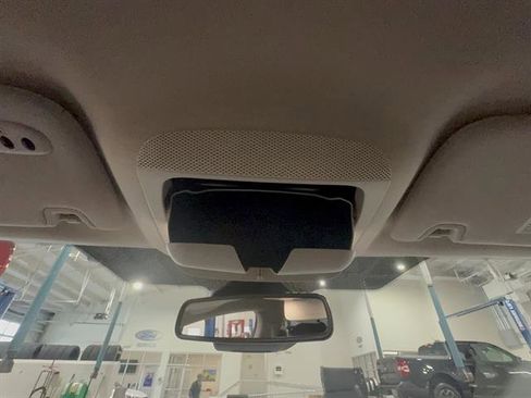 Certified 2022 Ford Edge SEL w/ Convenience Package image 20