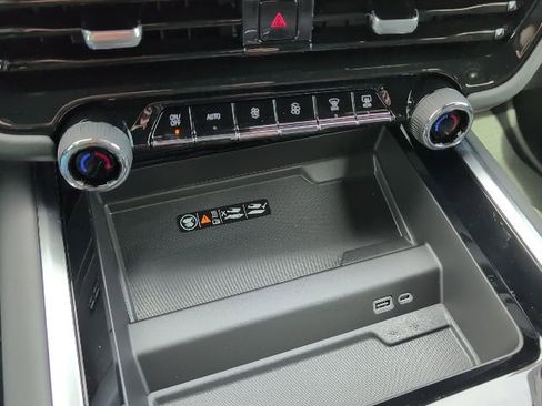 New 2026 Chevrolet Tahoe LT w/ Comfort Package RWD image 28