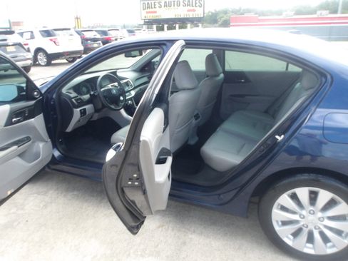 Used 2015 Honda Accord EX-L image 15
