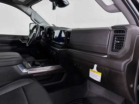 New 2025 Chevrolet Silverado 3500 LTZ w/ LTZ Premium Package AWD/4WD image 32