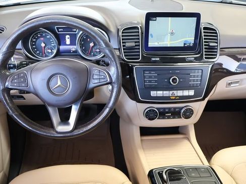 Used 2017 Mercedes-Benz GLE 350 4MATIC image 19