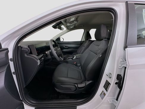 New 2026 Hyundai Tucson SE image 15