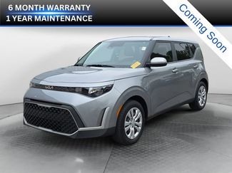 Used 2023 Kia Soul LX FWD video 1