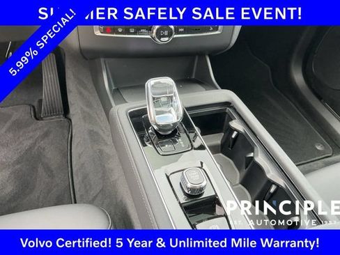 Certified 2025 Volvo XC90 B5 Plus AWD/4WD image 20