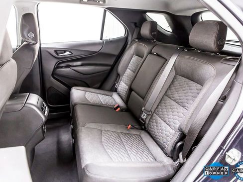 Used 2020 Chevrolet Equinox LT image 29