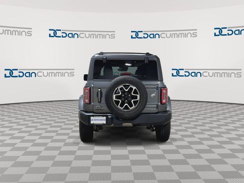 Used 2024 Ford Bronco Outer Banks AWD/4WD image 8