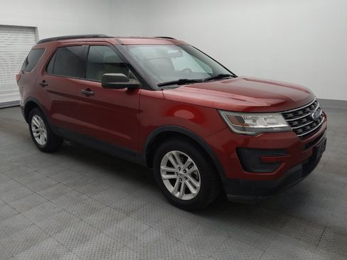 Used 2017 Ford Explorer FWD image 11