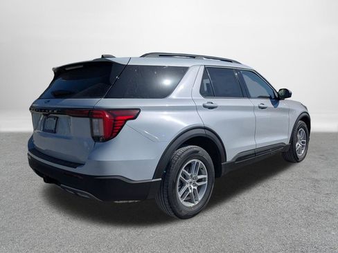 New 2026 Ford Explorer Active image 3