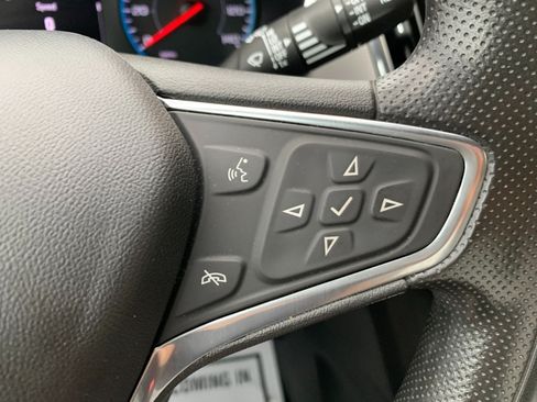 Used 2019 Chevrolet Equinox LS w/ LS Convenience Package AWD/4WD image 16