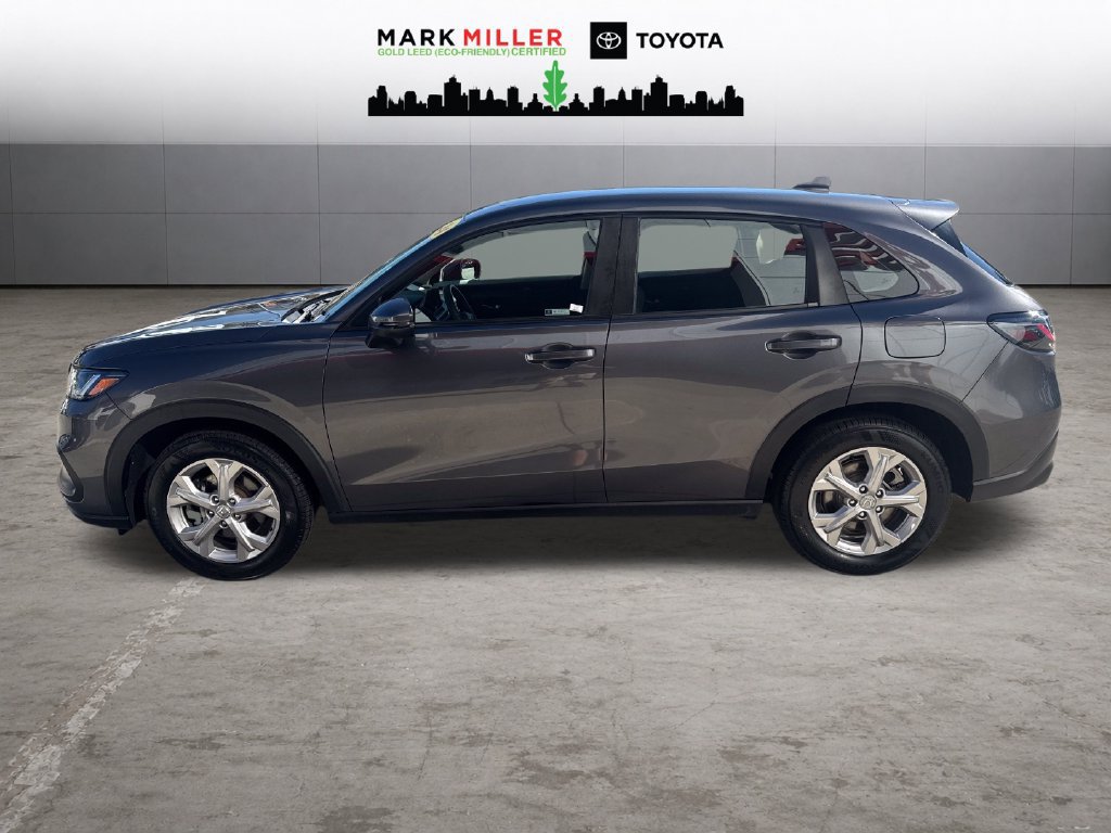 Used 2024 Honda HR-V LX image 2