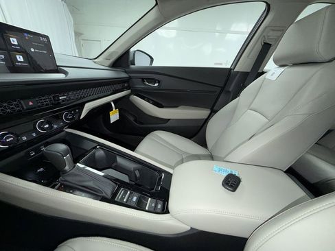 New 2026 Honda Accord Touring image 21
